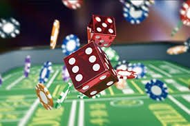 Antarmuka aplikasi mobile adipatislot menampilkan permainan Live Blackjack dan opsi pembayaran